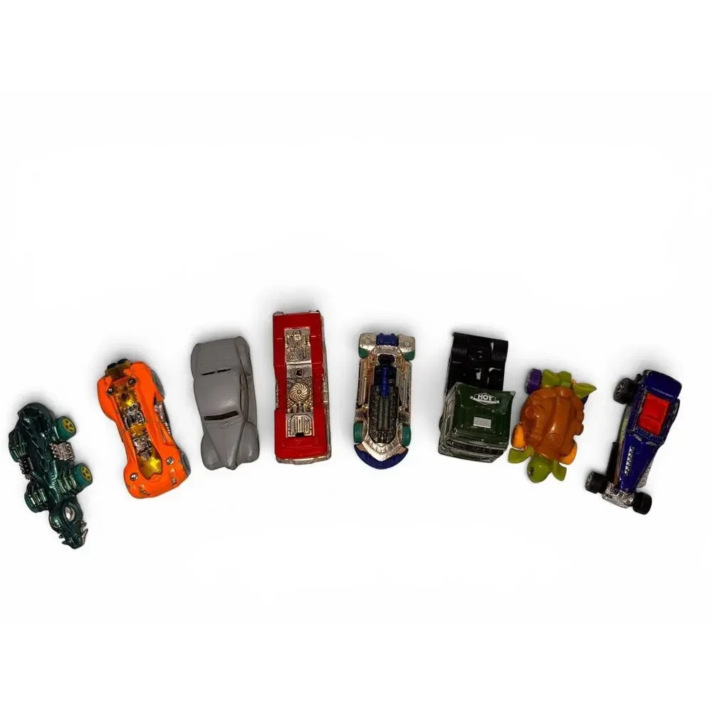 Hot Wheels Lot of 8 Loose Diecast Fantasy Cars truck Mixed Vehicles Mattel
